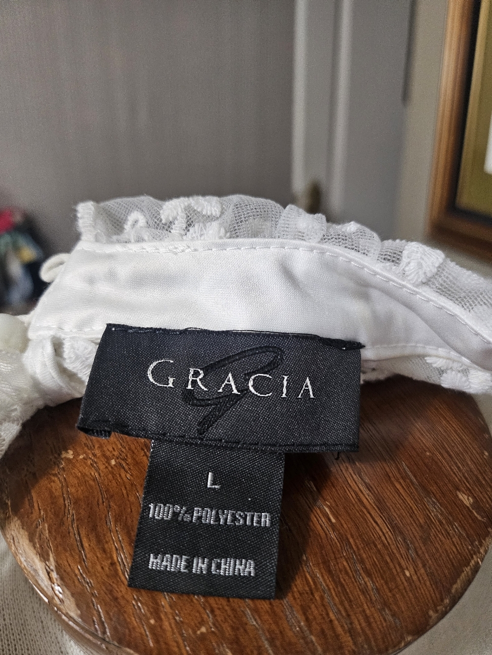 Gracia - White Label Lace Trim Top - Picture 3 of 4